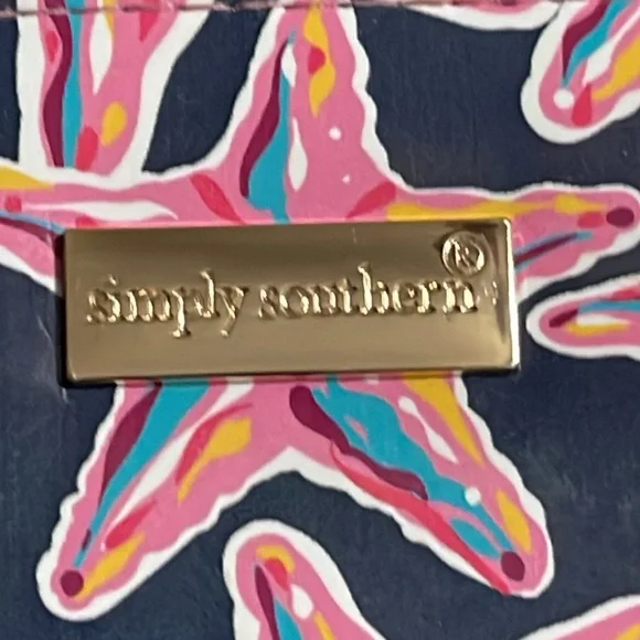 Simply southern pink starfish with navy blue background wallet in GUC - Picture 2 of 8